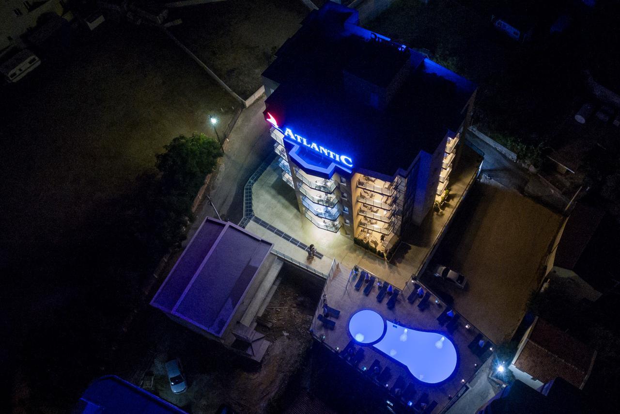Atlantic Hotel Dobra Voda Exteriér fotografie